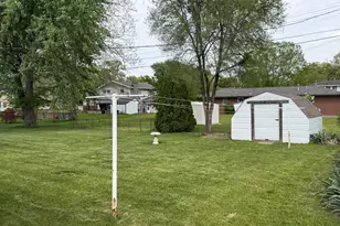 2717 Lois St, Portage, IN 46368 - Photo 29
