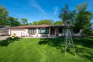 8171 Patterson St, Dyer, IN 46311 - Photo 1