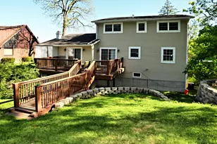 423 Shorewood Ct, Valparaiso, IN 46385 - Photo 27