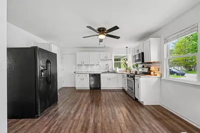 835 N Indiana Street, Griffith, IN 46319 - Photo 5