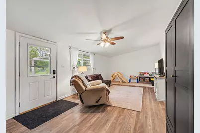 835 N Indiana Street, Griffith, IN 46319 - Photo 9
