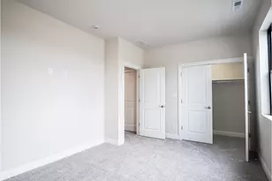 214 Sawgrass Dr, Crown Point, IN 46307 - Photo 11