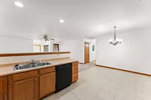 1376 Parke Dr, Crown Point, IN 46307 - Photo 7