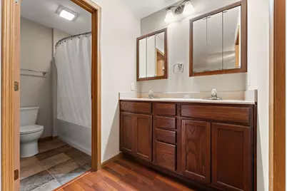 2549 N Lakeshore Drive, Crown Point, IN 46307 - Photo 15