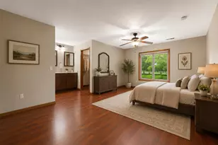2549 N Lakeshore Dr, Crown Point, IN 46307 - Photo 13