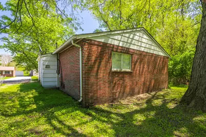1088 Hobart Street, Gary, IN 46406 - Photo 15