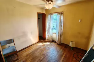1027 Central Ave, Gary, IN 46407 - Photo 11