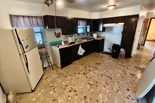 1027 Central Ave, Gary, IN 46407 - Photo 5