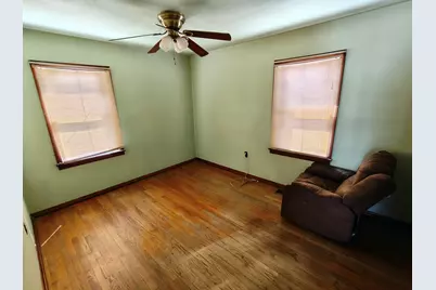 1027 Central Avenue, Gary, IN 46407 - Photo 9