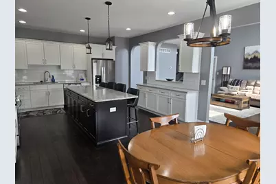 9835 Meadow Rose Lane, Saint John, IN 46373 - Photo 19