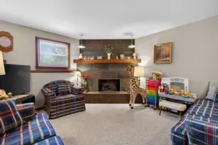 340 Independence Dr, Valparaiso, IN 46383 - Photo 19