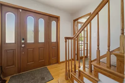 1401 W 95th Place, Crown Point, IN 46307 - Photo 3