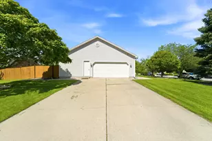 1401 W 95th Pl, Crown Point, IN 46307 - Photo 43
