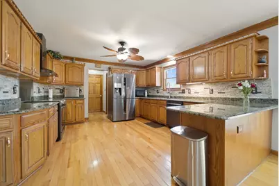 1401 W 95th Place, Crown Point, IN 46307 - Photo 7