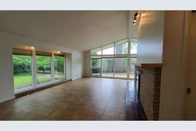 2614 Maple Street, Michigan City, IN 46360 - Photo 5