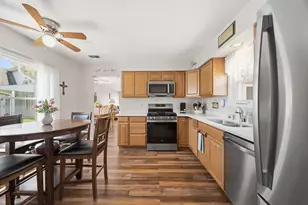 220 Holly Ln, Schererville, IN 46375 - Photo 7