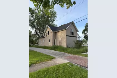 703 W 9th Street, Michigan City, IN 46360 - Photo 5