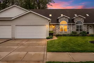 187 Fieldstone Dr, Chesterton, IN 46304 - Photo 1
