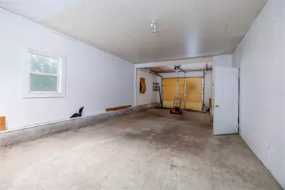 106 W Allen Street, Kentland, IN 47951 - Photo 27