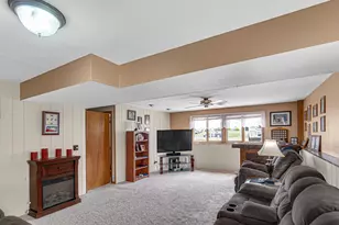 508 James Wittchen Dr, Schererville, IN 46375 - Photo 19