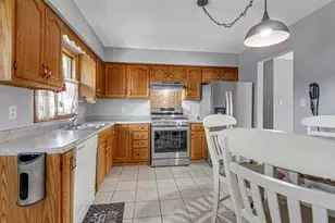 508 James Wittchen Dr, Schererville, IN 46375 - Photo 7