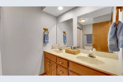 508 James Wittchen Drive, Schererville, IN 46375 - Photo 15