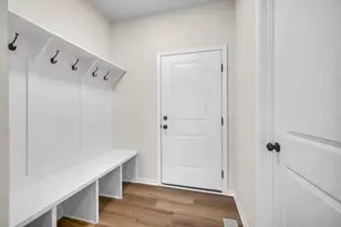 2206 Redwood Ln, Chesterton, IN 46304 - Photo 11