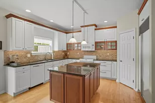 1730 Briam Ct, Valparaiso, IN 46383 - Photo 17