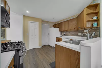 11130 Allendale Court, Crown Point, IN 46307 - Photo 7