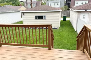 229 Broadmoor Ave, Munster, IN 46321 - Photo 9