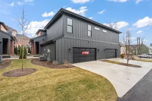 201 N Campbell St, Valparaiso, IN 46385 - Photo 43