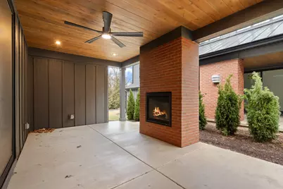 201 N Campbell Street, Valparaiso, IN 46385 - Photo 19