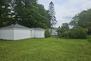 206 E 16th St, La Porte, IN 46350 - Photo 11