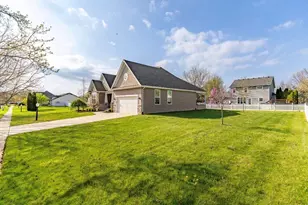 13 Covington Dr, Valparaiso, IN 46385 - Photo 21