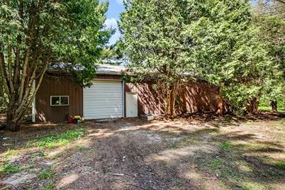 887 N 400 E, Valparaiso, IN 46383 - Photo 39