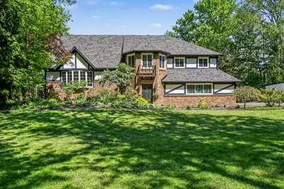 887 N 400 E, Valparaiso, IN 46383 - Photo 1