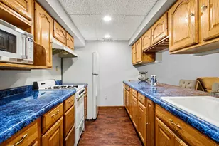 887 N 400 E, Valparaiso, IN 46383 - Photo 31