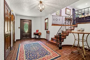 887 N 400 E, Valparaiso, IN 46383 - Photo 7