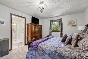 887 N 400 E, Valparaiso, IN 46383 - Photo 23