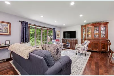 887 N 400 E, Valparaiso, IN 46383 - Photo 9