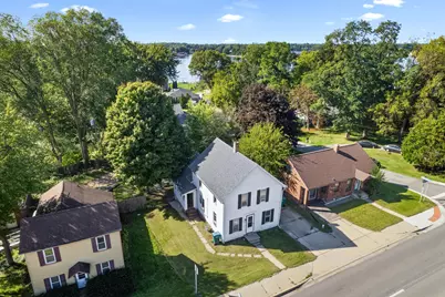 608 Pine Lake Avenue, La Porte, IN 46350 - Photo 3