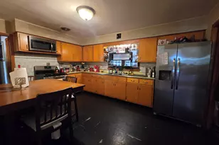 8606 Calumet Ave, Munster, IN 46321 - Photo 5