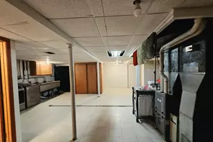 8606 Calumet Ave, Munster, IN 46321 - Photo 9