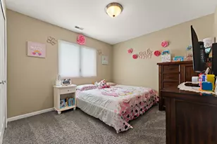 301 E 125th Ave, Crown Point, IN 46307 - Photo 25