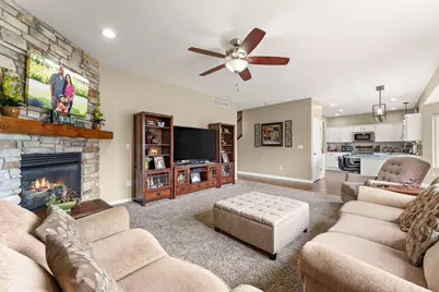 301 E 125th Avenue, Crown Point, IN 46307 - Photo 7