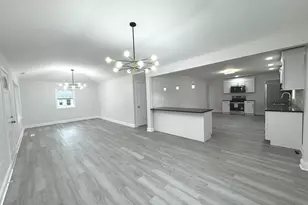 3246 N Lake Park Ave, Hobart, IN 46342 - Photo 5