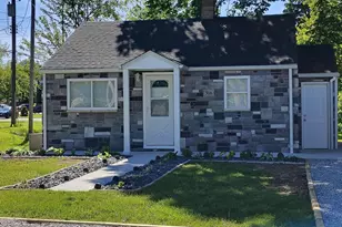 306 N Lincoln St, Hebron, IN 46341 - Photo 15