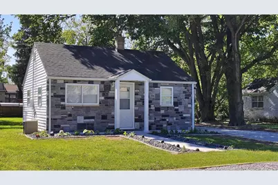306 N Lincoln Street, Hebron, IN 46341 - Photo 1