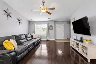 4669 W 73rd Ct, Merrillville, IN 46410 - Photo 3