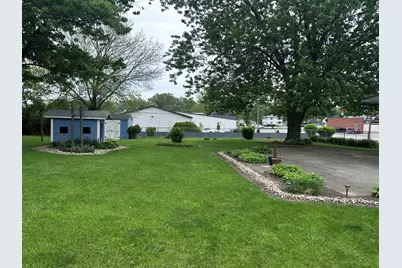 7595 Washington Court, Merrillville, IN 46410 - Photo 11